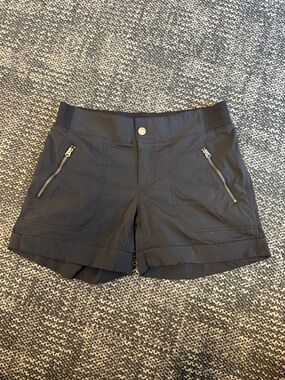 Athleta Trekkie Hiking Shorts Women’s 6 Black Outdoors Pockets